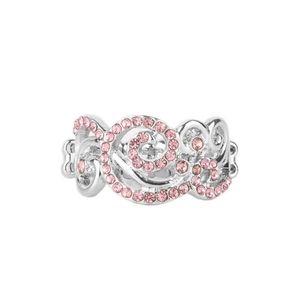 Silver ring with pink color